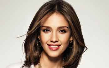   / Jessica Alba